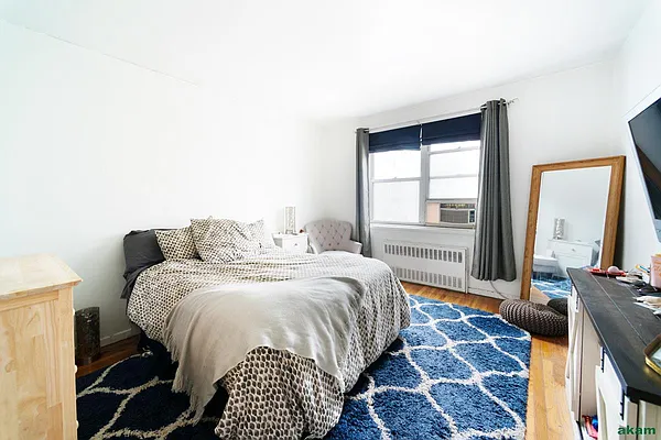 Sold by Akam Sales and Brokerage | media 13