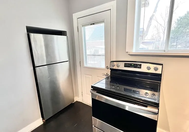 105 Lottridge St #1 — Photo 9