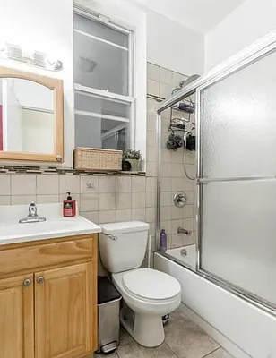 Rented by Wave Real Estate Group | media 25