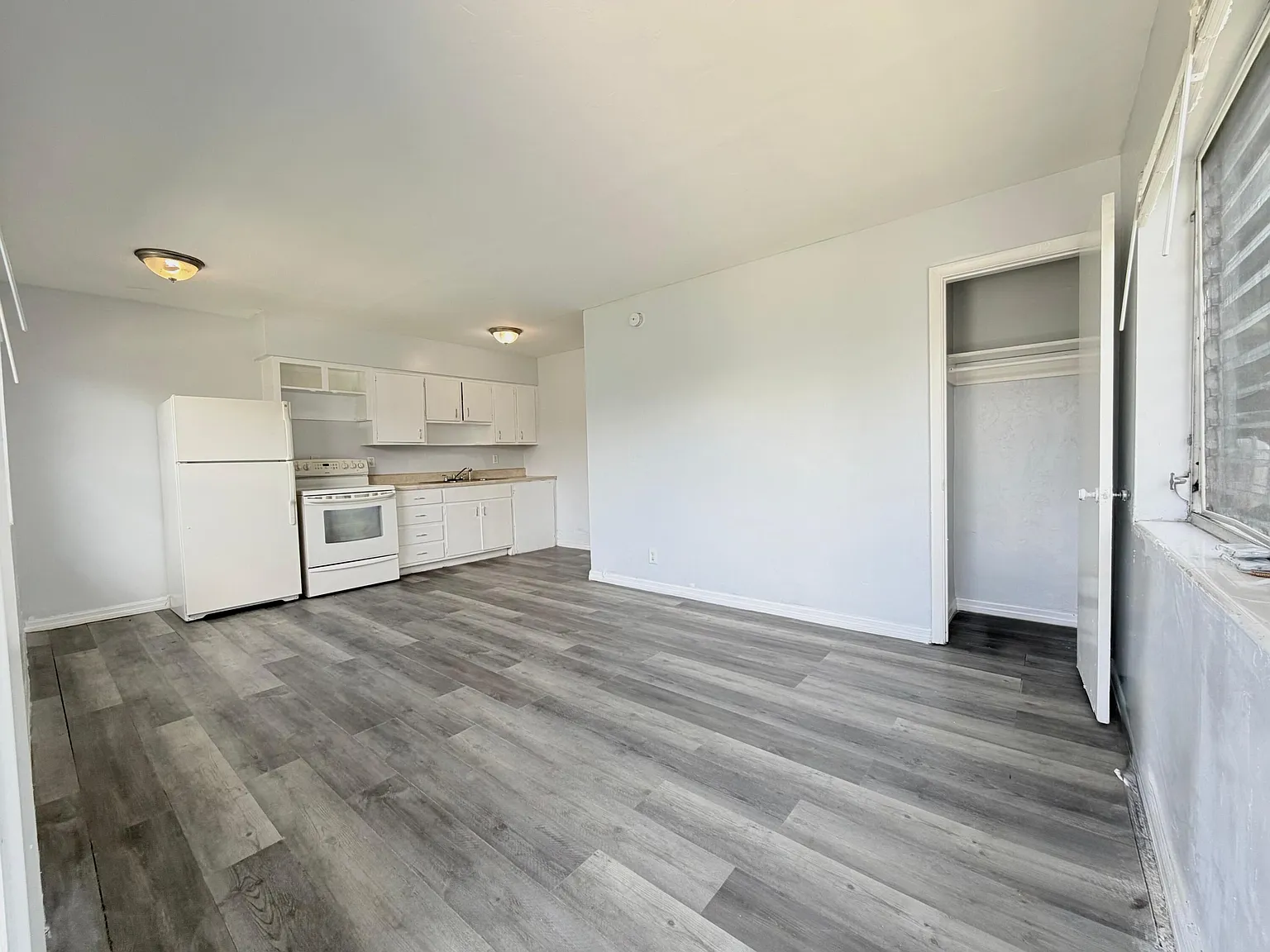1 bed, 1.0 bath, 432 sqft, $1,500 — Photo 2