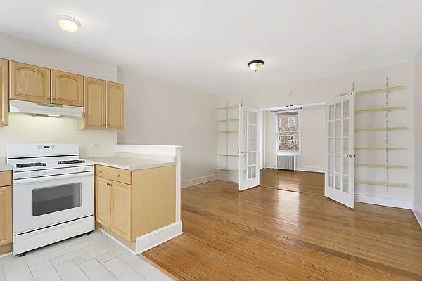 Rented by Stribling | media 18