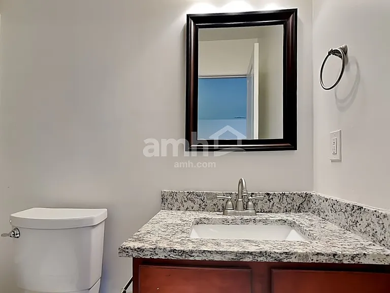 271 Cameron St — Photo 16