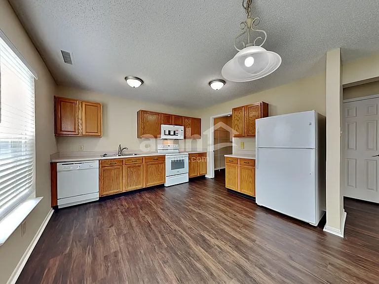 10325 Carrington Way — Photo 3