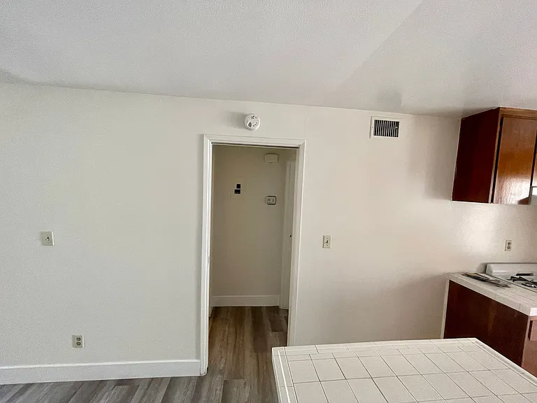 17854 Linda Dr — Photo 10