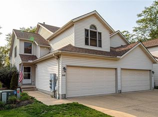 1049 Parsons Rd, Grafton, OH 44044