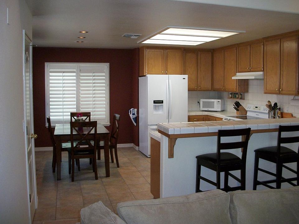 2nd image of 5725 W Beechwood Ave