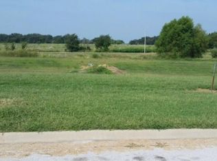 3506 N Robin Ct, Siloam Springs, AR 72761