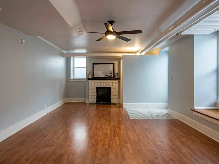 Lafayette Apartment Homes — Photo 9