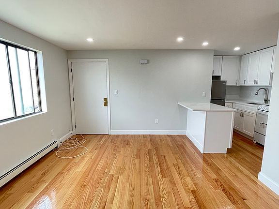 3rd image of 23 Claremont Ave Suite E