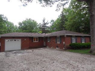 11961 130th St, Burlington, IA 52601