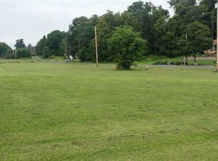 624 Alexander Spring Rd, Carlisle, PA 17015