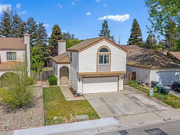 3rd image of 8841 La Margarita Way