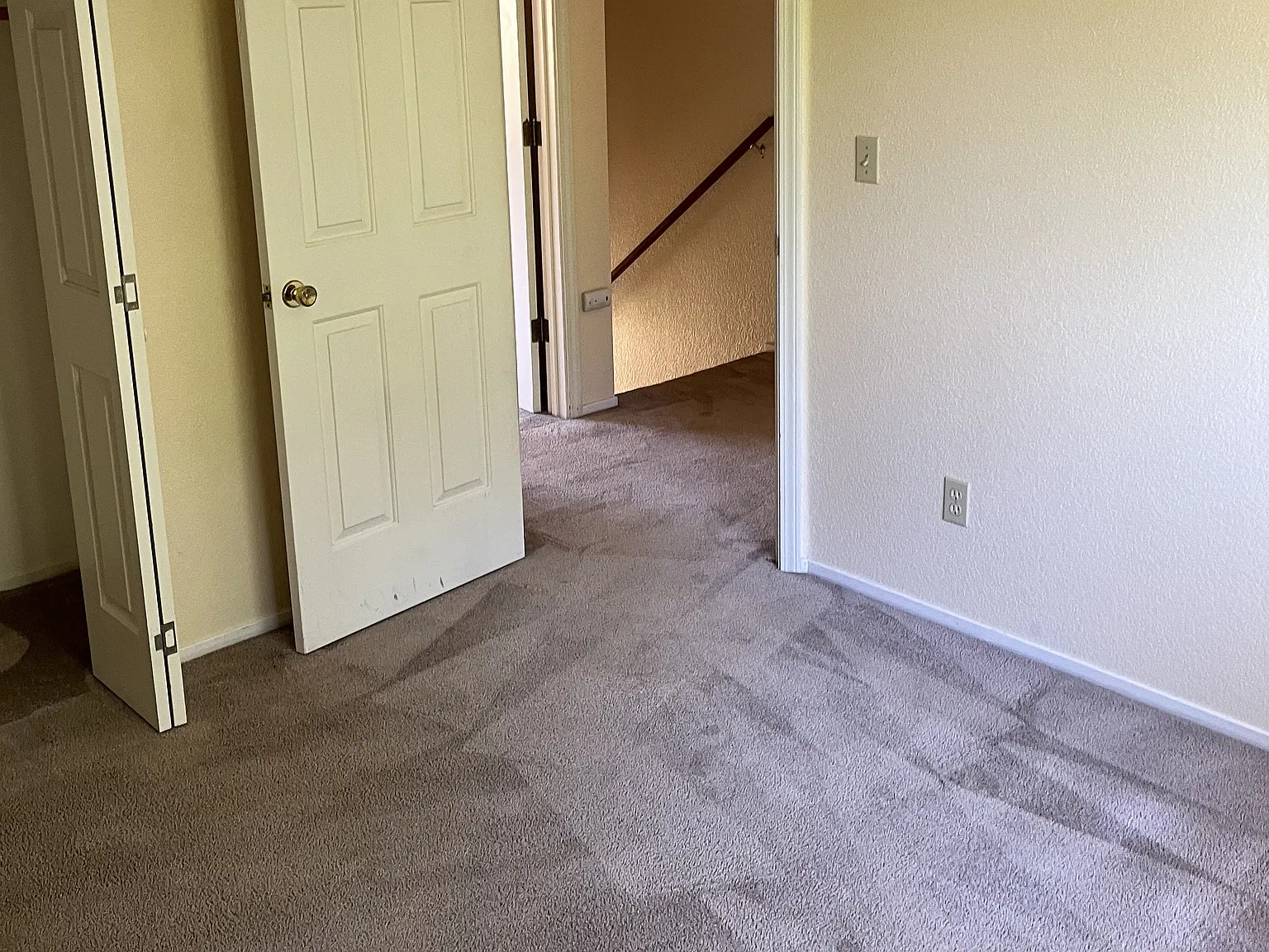 2 bed, 1.5 bath, 1020 sqft, $1,295 — Photo 4