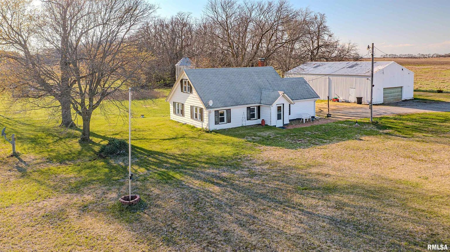 3381 Shay Rd photo 1