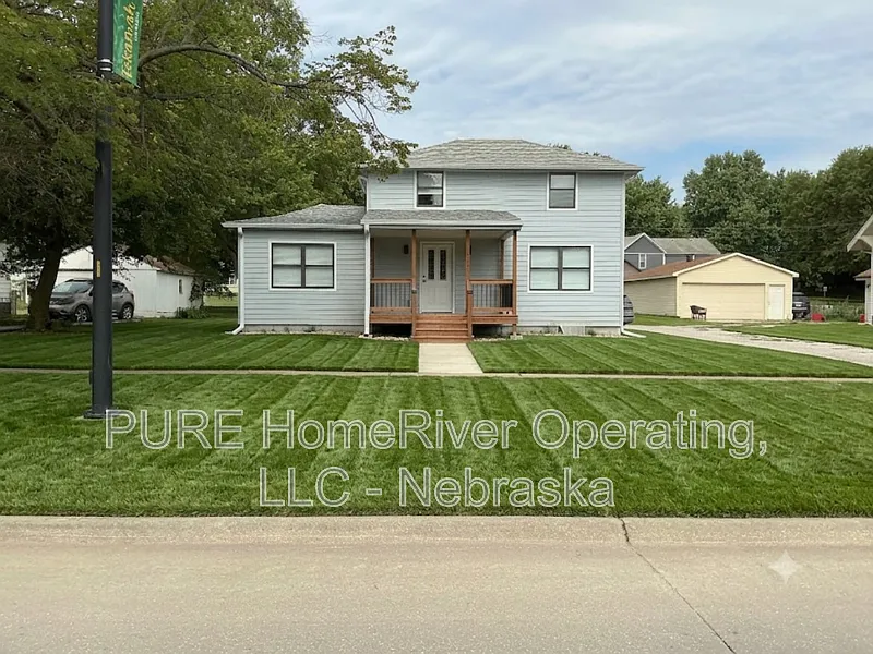316 N 13th St