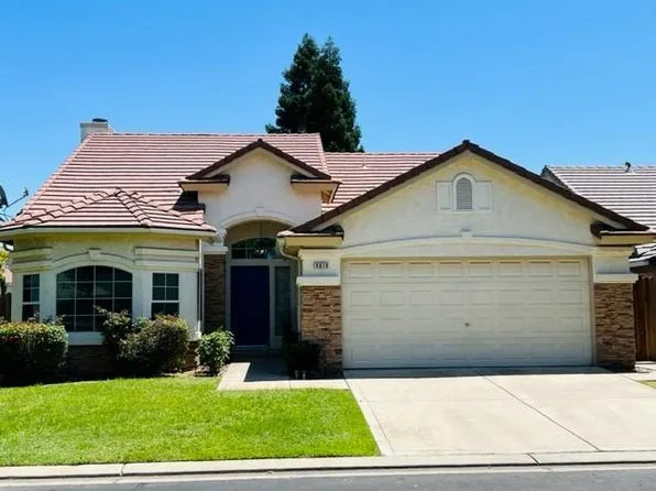 8610 N Heartland Way, Fresno, CA 93720