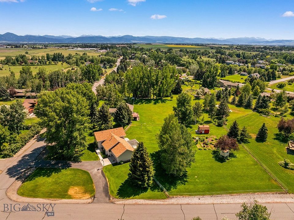 1st image of 353 Sacajawea Peak Dr