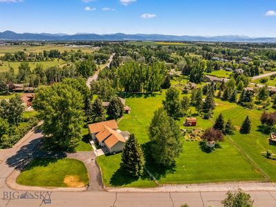 353 Sacajawea Peak Dr, Bozeman, MT, 59718