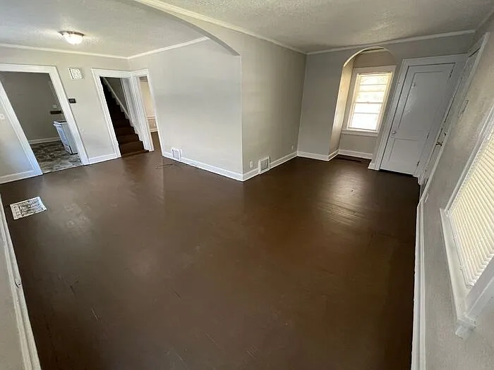 6019 Park Ave — Photo 3