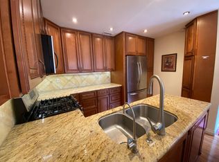 8022 Caminito Mallorca, La Jolla, CA 92037