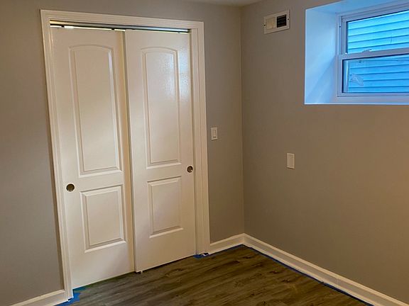 4th image of 3622 S California Ave #Basement