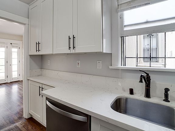 5th image of 4260 Campus Ave #22