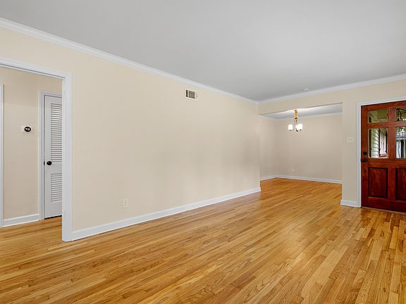 5th image of 4898 Cole Rd