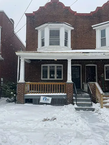 126-136 S Spring Ave Photo 1