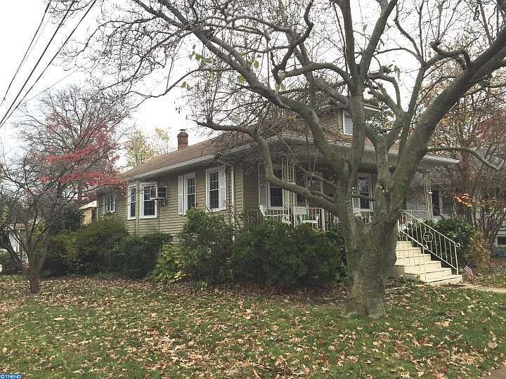 2nd image of 301 Linderman Ave