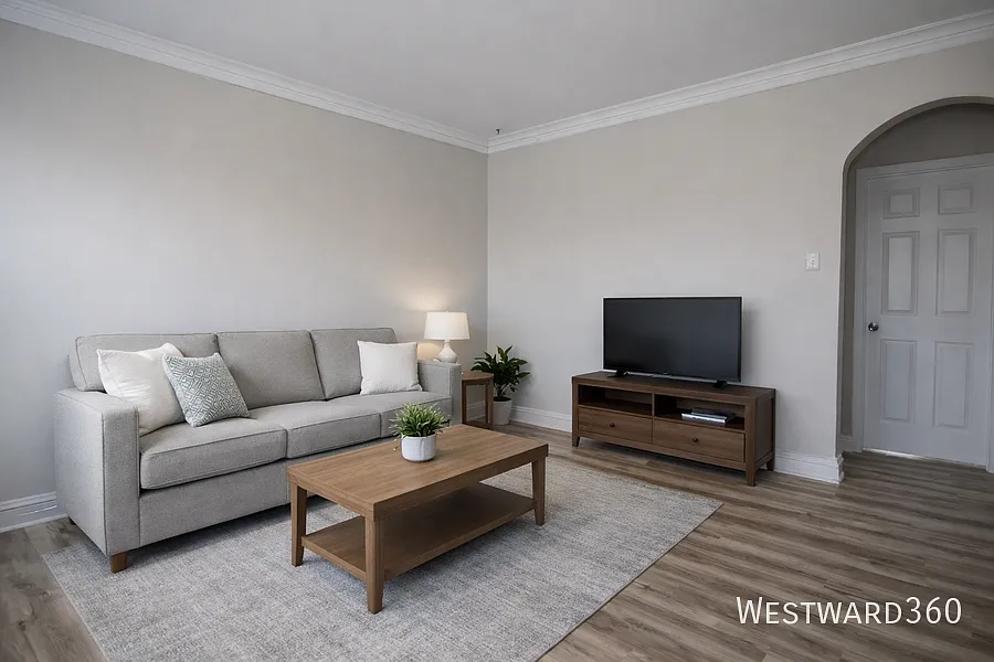 Updated 2 Bed in West Englewood Spacious, New Appliances — Photo 3