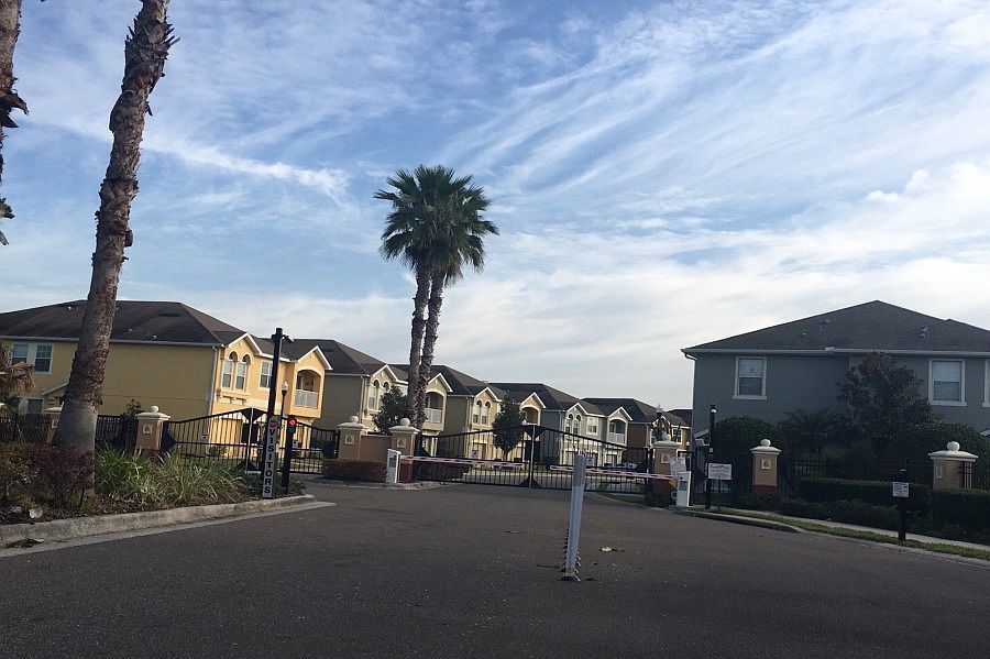 1st image of 6733 Breezy Palm Dr