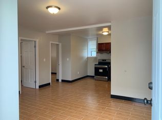 60 Hempstead Ave #1, Staten Island, NY 10306