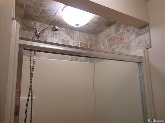 5th image of 509 E Sunnybrook Dr