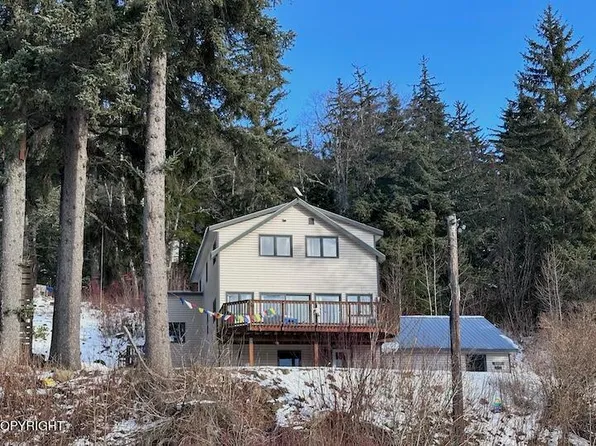 1460 Haines Hwy, Haines, AK 99827