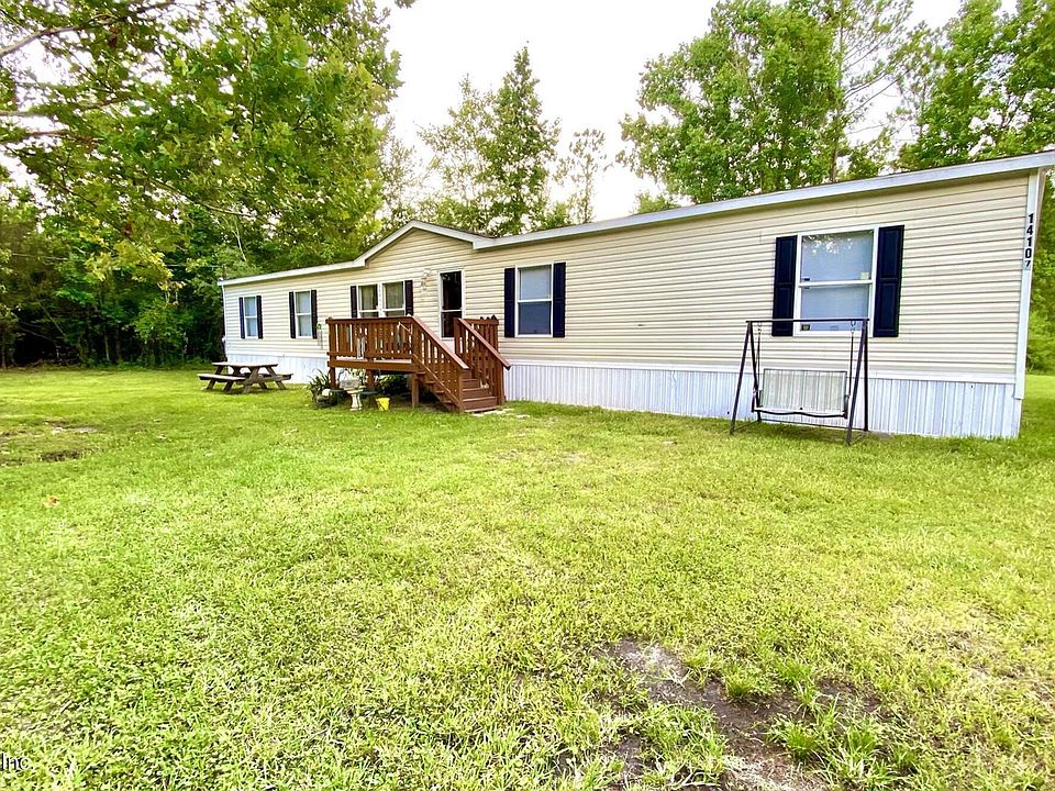 1st image of 14107 SW County Road 227