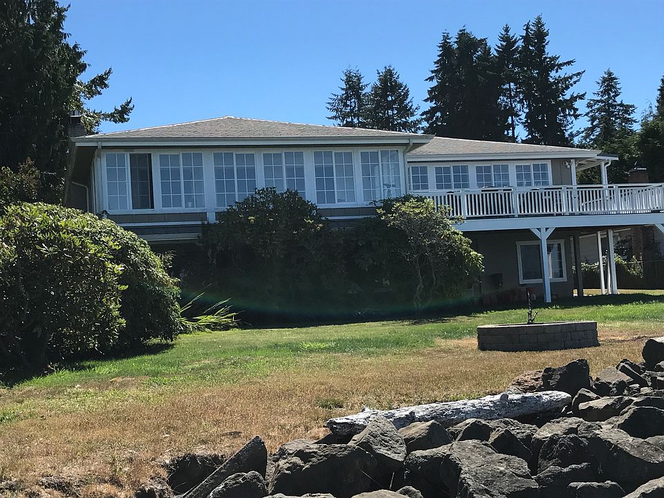 1st image of 29471 Beach Dr NE