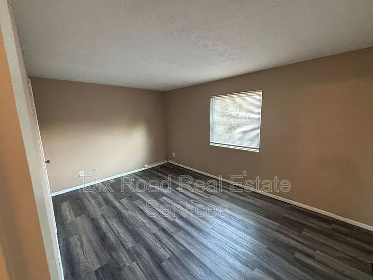 1415 Villa Ct #1 — Photo 14