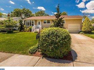 215 Coolidge Ave, Edgewater Park, NJ 08010