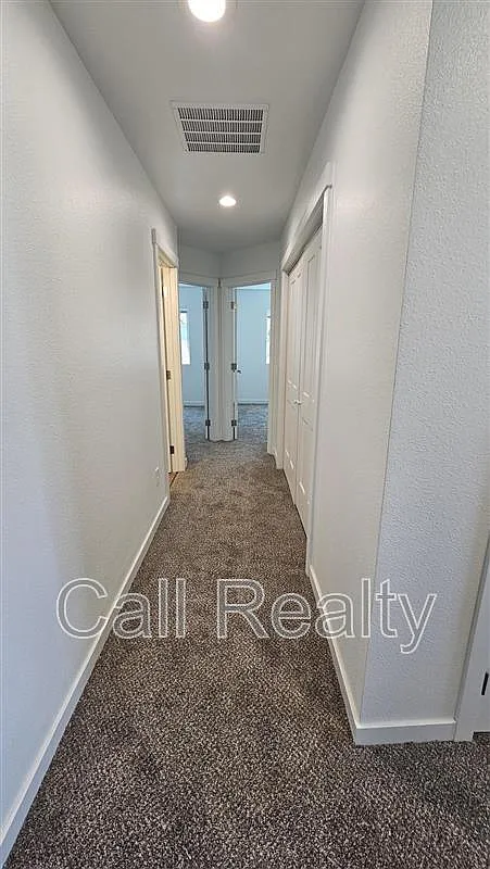 3 bed, 3.0 bath, 1522 sqft, $2,095 — Photo 4