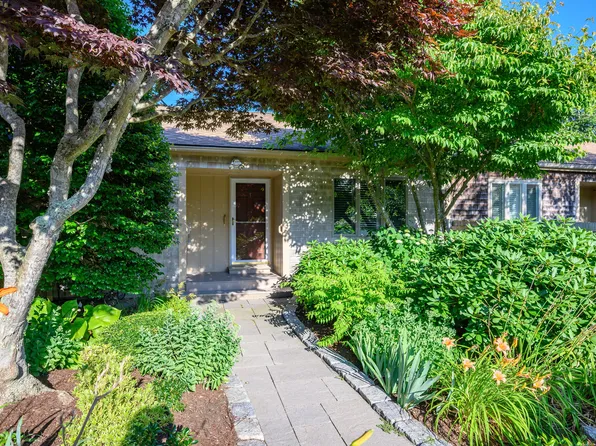 287 Riverbay Way, East Falmouth, MA 02536
