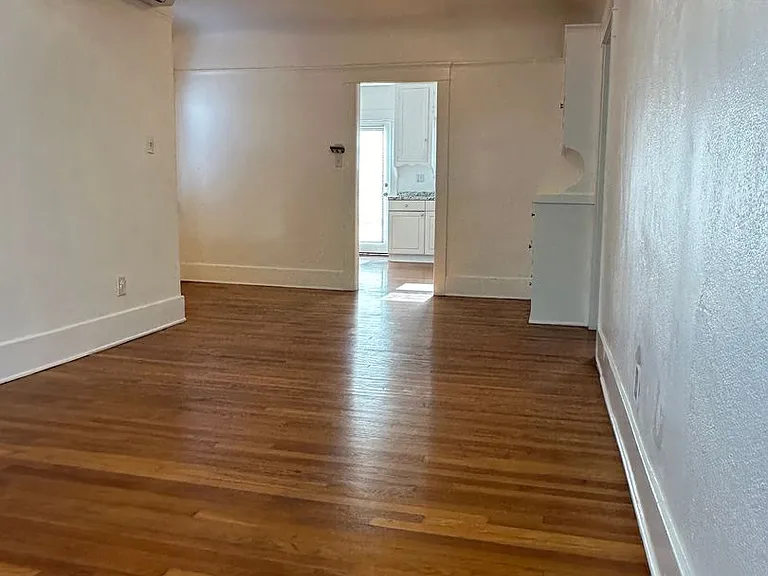 2438-2446 India St #2444 — Photo 7