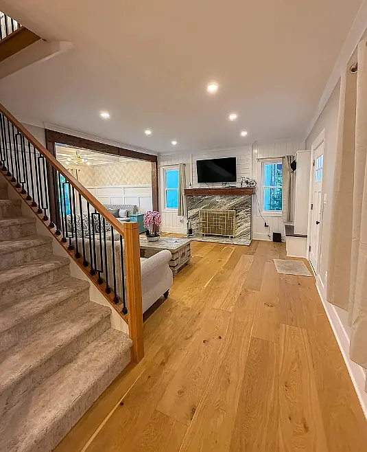 3 bed, 1390 sqft, $4,599 — Photo 4