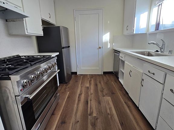 5th image of 1311 Curtis St #1313