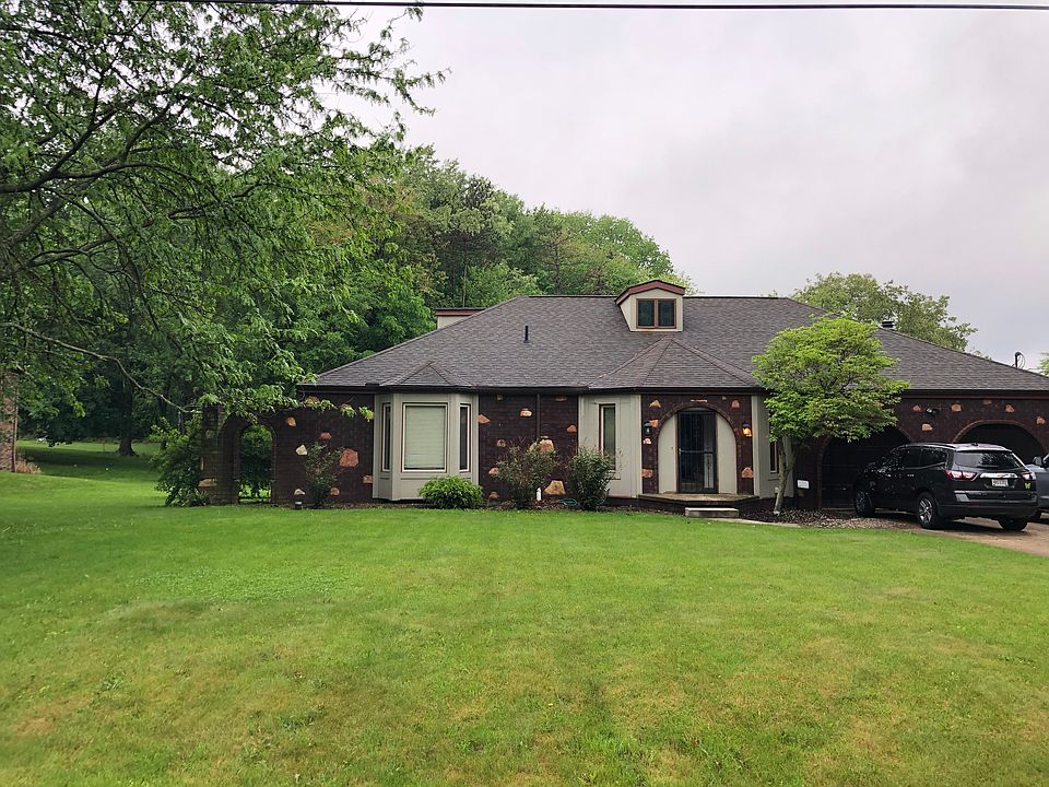 1st image of 760 Skyside Dr