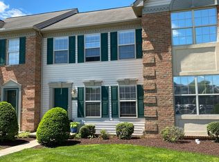 1244 Cobblestone Ln, Lancaster, PA 17601