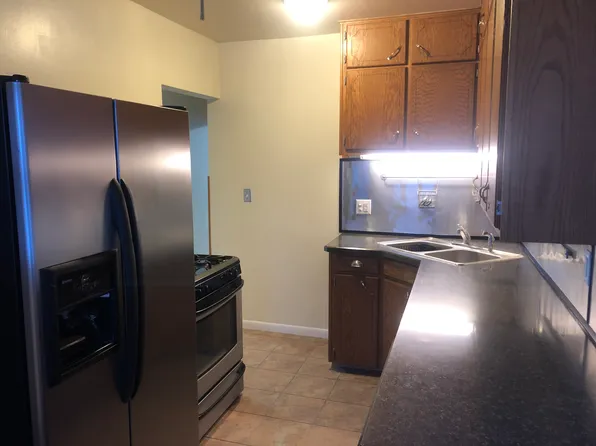 1102 Kramme Dr, Fort Dodge, IA 50501