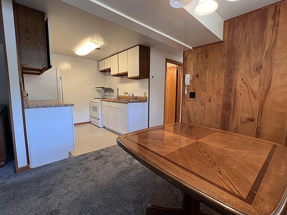 5th image of 4000 Parkway Driveunit #B1-building D
