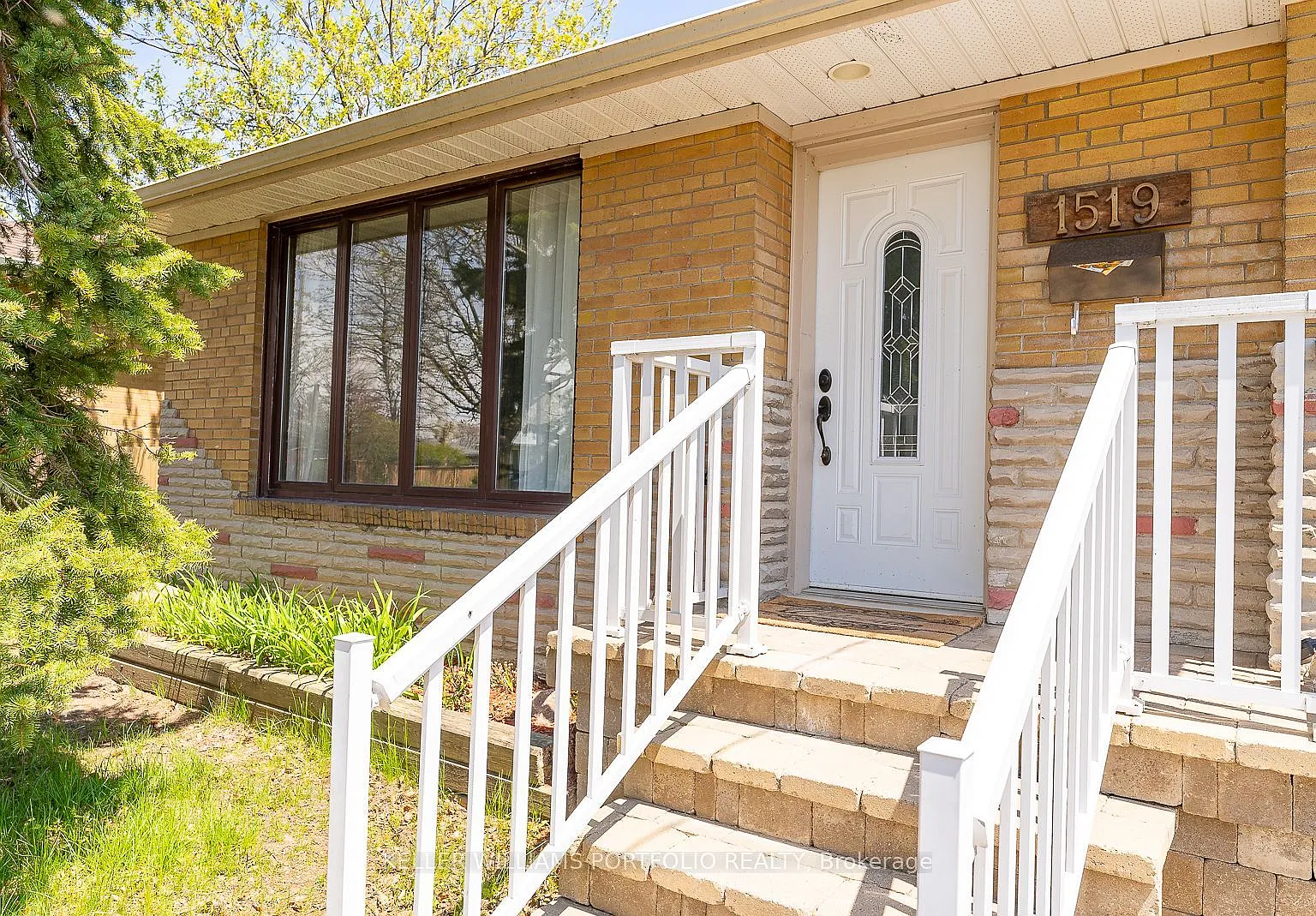 1 bed, $2,390 — Photo 3