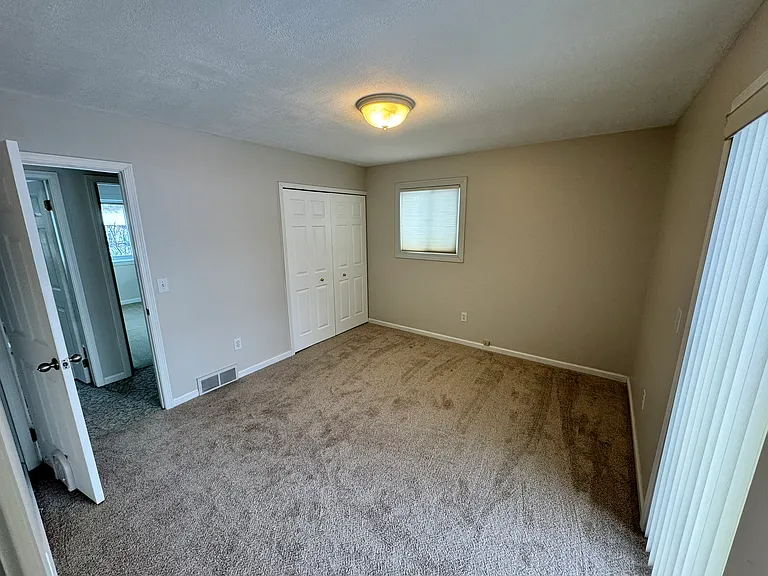 14232 Landings Way — Photo 30