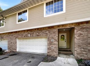 17 Garden Dr, Burnsville, MN 55337